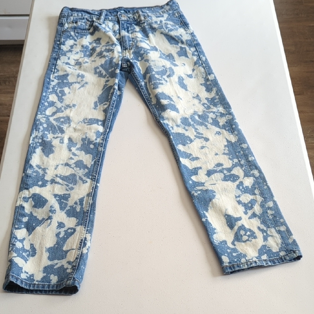 Levi's Blue and White Bleach Patterned Straight Leg Jeans 29x30. Amazing!!!!